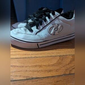 Heelys Wave Roller Sneaker